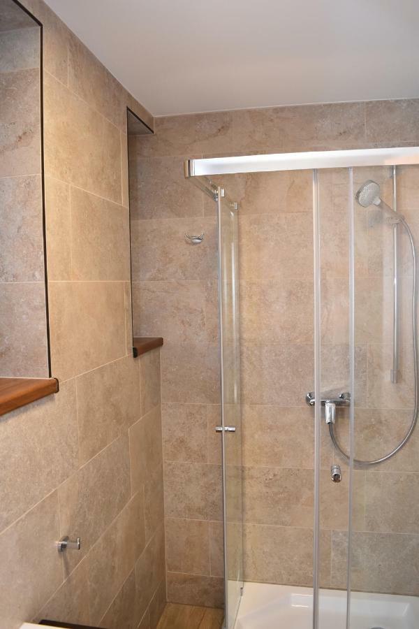Fenyo Apartman Miskolctapolca Exteriör bild